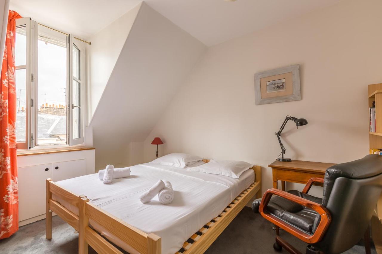Veeve - Views To The Eighth Apartment Paris Bagian luar foto