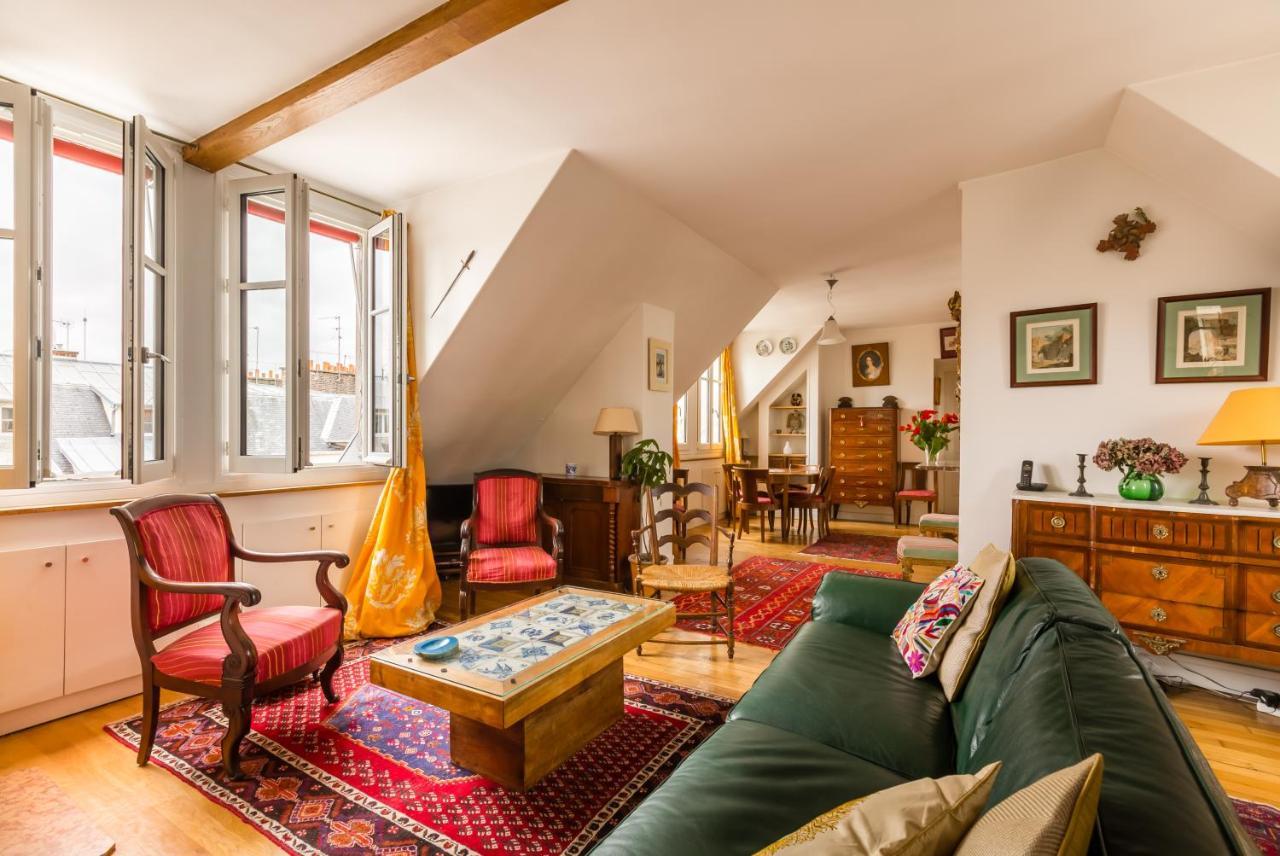Veeve - Views To The Eighth Apartment Paris Bagian luar foto